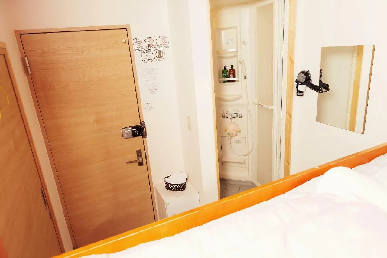 Tokyo Shinjuku Guest House G'Inn