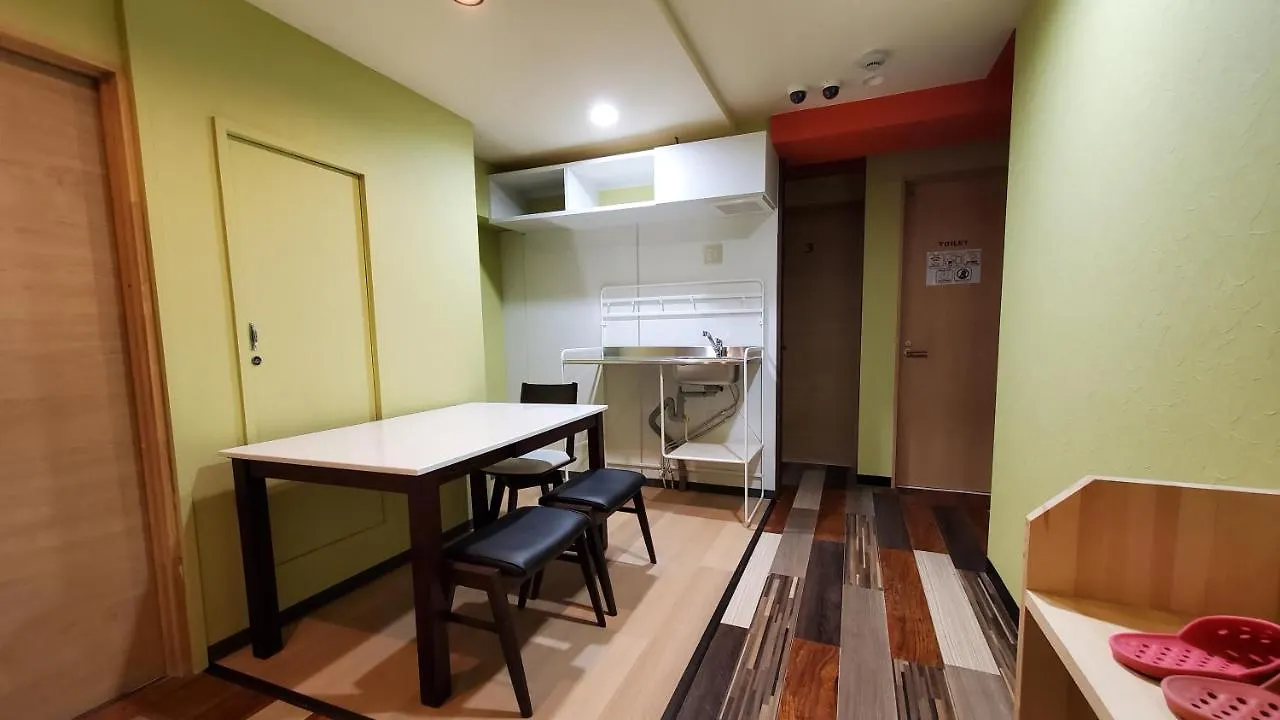 Tokyo Shinjuku Guest House G'Inn
